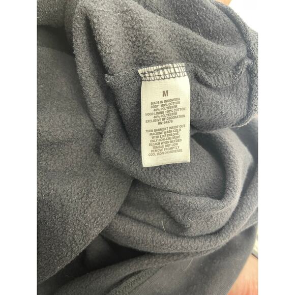 Aeropostale Black Hoodie Sequin Logo Kangaroo Pocket Size‎ Medium Y2K Skater - Picture 4 of 7